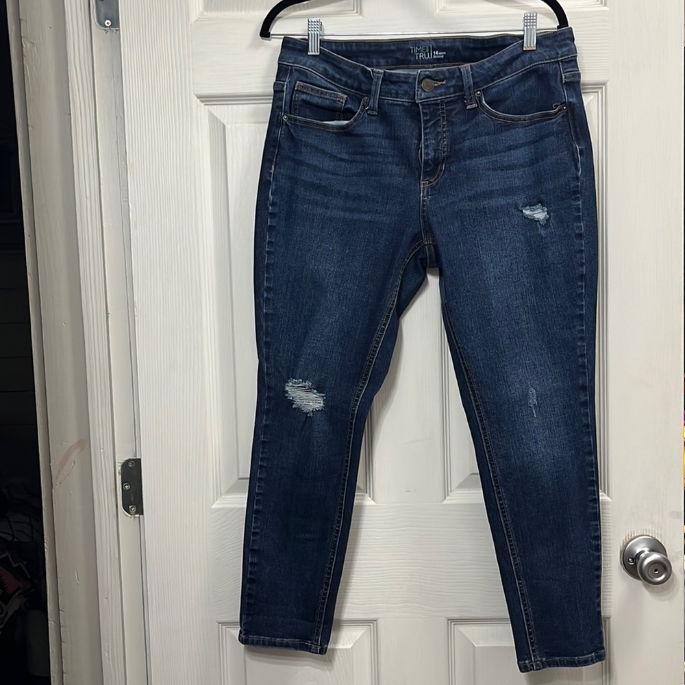 Petite skinny jeans